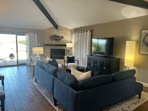 1406 Broken Hills Dr in Horseshoe Bay, TX - Building Photo - Building Photo