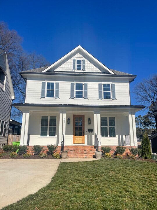 631 New Rd in Raleigh, NC - Building Photo