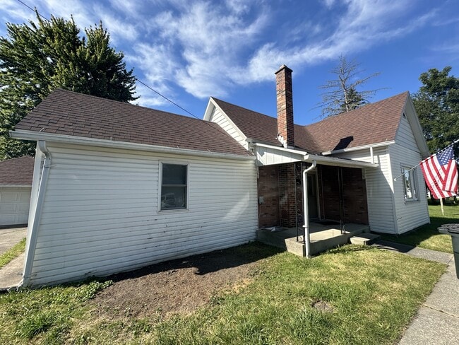 property at 218 4th St