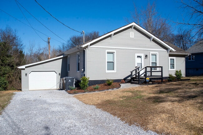 property at 2615 Belvedere Ave