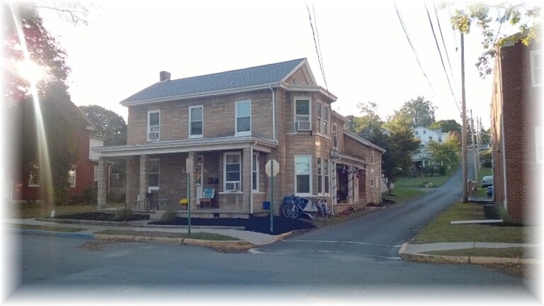 315 N High St in Duncannon, PA - Building Photo