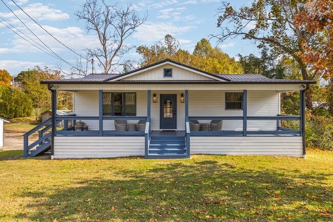 property at 750 Hurricane Ridge Rd