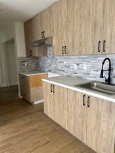 825 W Colden Ave in Los Angeles, CA - Building Photo - Building Photo