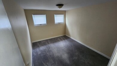 46 E Howard Ave in Coaldale, PA - Building Photo - Building Photo