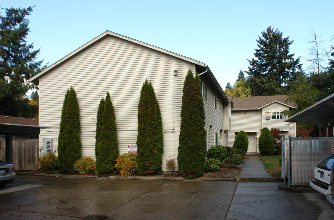 1225-1235 8th St NW in Salem, OR - Building Photo