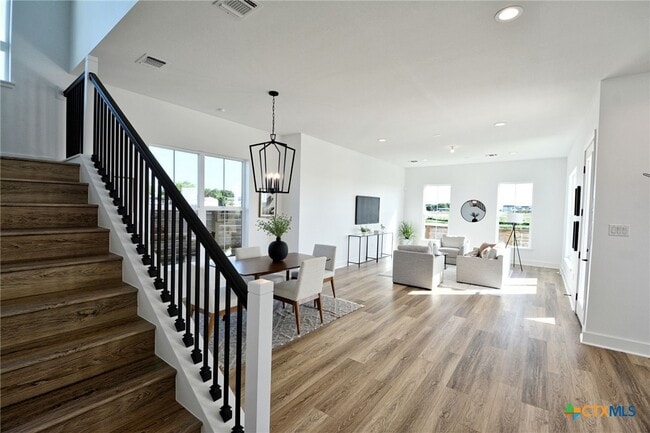 409 Constance Dr