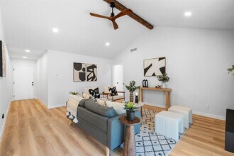 4605 Beaver Creek Dr in Austin, TX - Building Photo - Building Photo