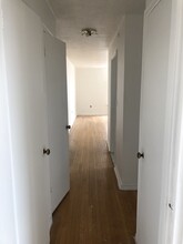 2407 Lake Shore Blvd W in Toronto, ON - Building Photo - Building Photo