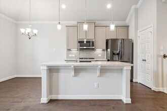 2105 Paul Quinn St in Houston, TX - Building Photo - Building Photo