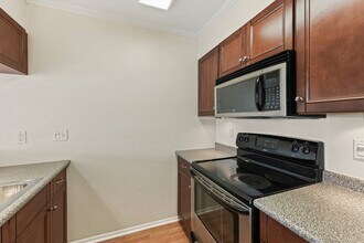 7144 N Holiday Dr in Galveston, TX - Building Photo - Building Photo