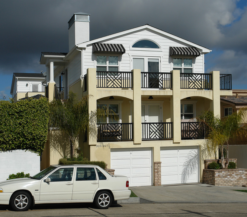 Marguerite Apartments in Corona Del Mar, CA - Building Photo