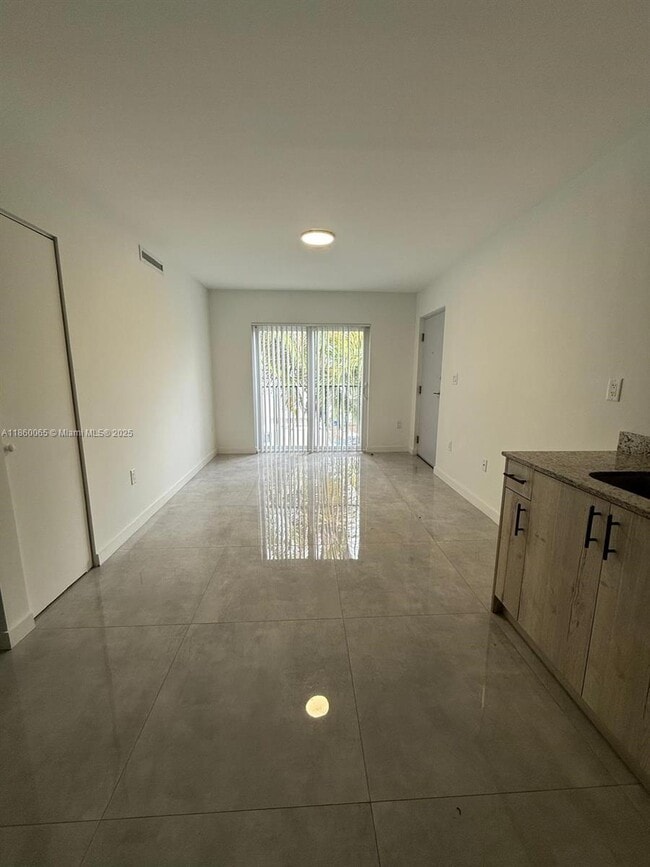 14752 NE 6th Ave in Miami, FL - Building Photo - Building Photo