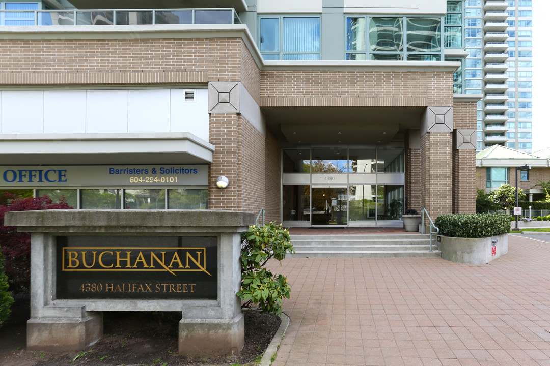 Madison Centre - Buchanan North in Burnaby, BC - Building Photo