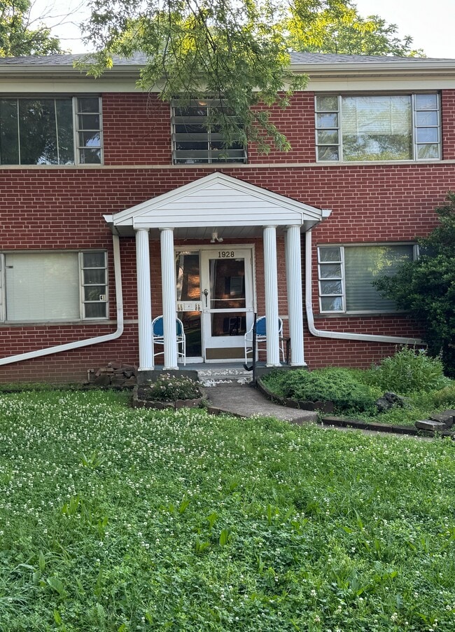 property at 1928 Sutton Ave