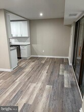 11611 Stoneview Square in Reston, VA - Building Photo - Building Photo