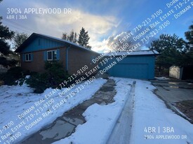 3904 Applewood Dr