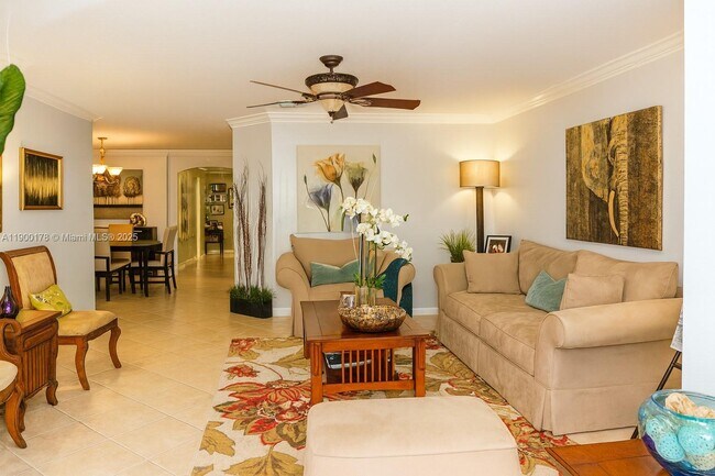 16318 SW 45th Terrace in Miami, FL - Building Photo - Building Photo