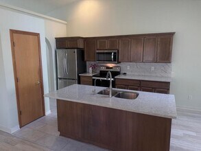 16827 SW Shelby Ct in Aloha, OR - Building Photo - Building Photo