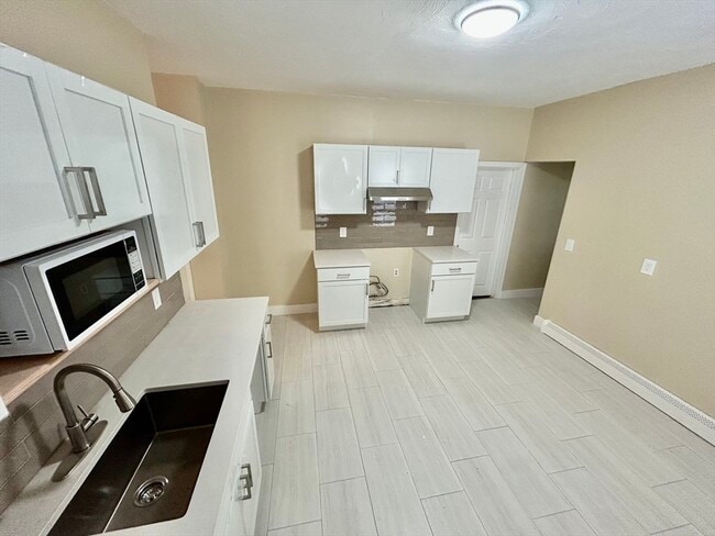 16 Dalrymple St in Boston, MA - Building Photo - Building Photo