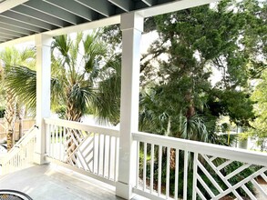 1548 Ocean Blvd in St. Simons Island, GA - Building Photo - Building Photo