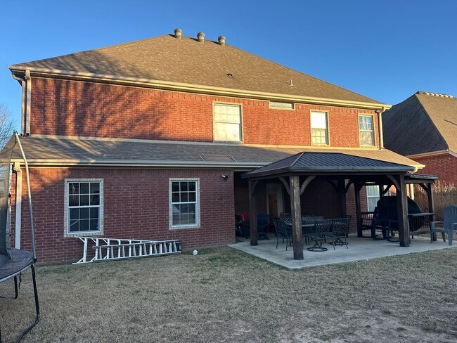 4500 SW Swinton Dr in Bentonville, AR - Building Photo - Building Photo