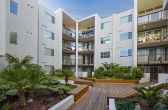 La Loma Apartments Goleta Ca For Rent The Tahitian Apartments1 To 4 Bedroom 2495 5250 Building Photo