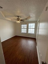 632 S Rogers Rd in Irving, TX - Building Photo - Building Photo