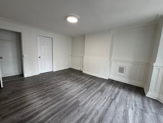 329 Bainbridge St. in Brooklyn, NY - Building Photo - Building Photo