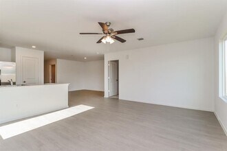 16465 Blossom Grv Dr in Conroe, TX - Building Photo - Building Photo