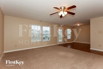 955 Littleton Dr in Concord, NC - Foto de edificio - Building Photo
