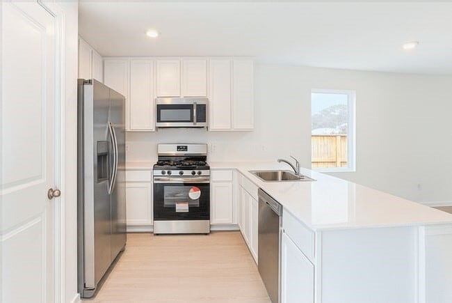 861 Vlg Brk Dr in Willis, TX - Building Photo - Building Photo