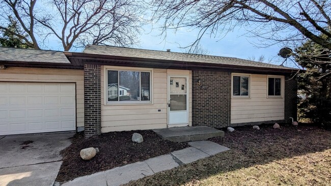 4197 Turnbridge Dr in Holt, MI - Building Photo - Building Photo