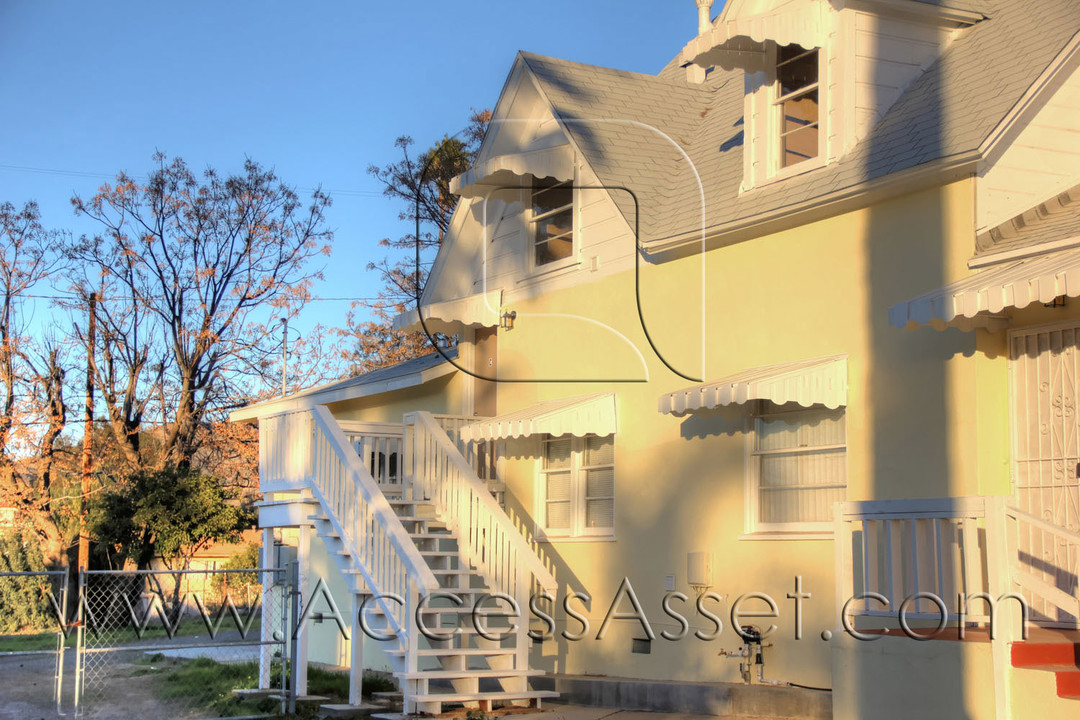 207 E Graham - C-Unit -C in Lake Elsinore, CA - Building Photo