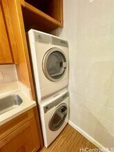 435 Seaside Ave in Honolulu, HI - Building Photo - Building Photo