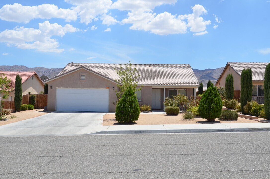 71579 Sunnyvale Dr in Twentynine Palms, CA - Building Photo