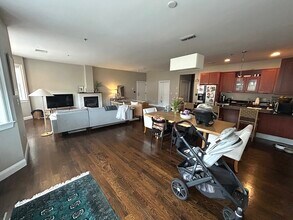 7583-83 Boylston St in Brookline, MA - Building Photo - Building Photo