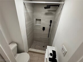 15344 Wall Dr in Ft. Myers, FL - Building Photo - Building Photo
