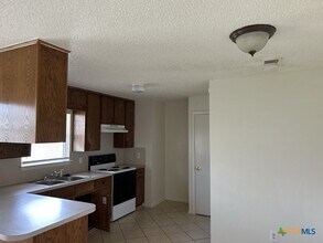 1811 Janis Dr in Killeen, TX - Building Photo - Building Photo