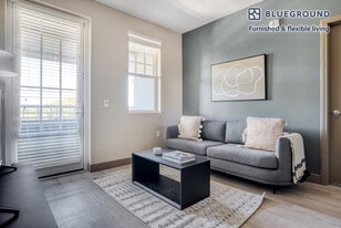 920 Bayswater Ave in Burlingame, CA - Building Photo