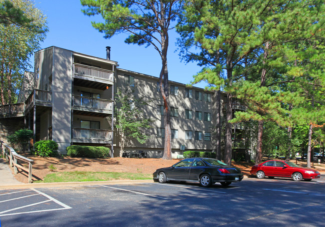 Wildwood Apartments in Birmingham, AL - Building Photo - Building Photo