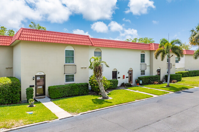 Mediterranean Manors in Dunedin, FL - Building Photo - Building Photo