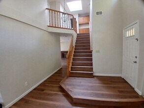 1870 Foxwood Dr in Tracy, CA - Building Photo - Building Photo