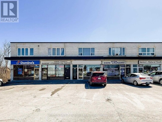 property at 1032 Burnhamthorpe Rd E