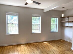 851 N Hermitage Ave-Unit -2F in Chicago, IL - Building Photo - Building Photo