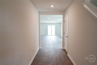 139 Painted Lady Lp in Savannah, GA - Building Photo - Building Photo