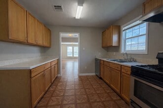 3406 Milbrad St in Houston, TX - Building Photo - Building Photo