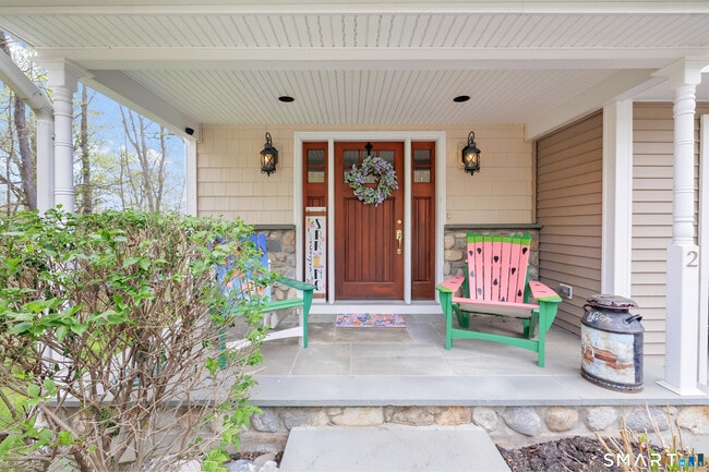 2 Murphys Ln in Shelton, CT - Building Photo - Building Photo