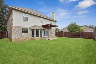 2138 Stoneridge Dr in Keller, TX - Building Photo - Building Photo