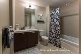 65 Causeway St, Unit #S in Boston, MA - Foto de edificio - Building Photo