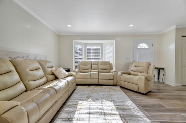 7108 Ruthgreen Rd in Windsor Mill, MD - Building Photo - Building Photo